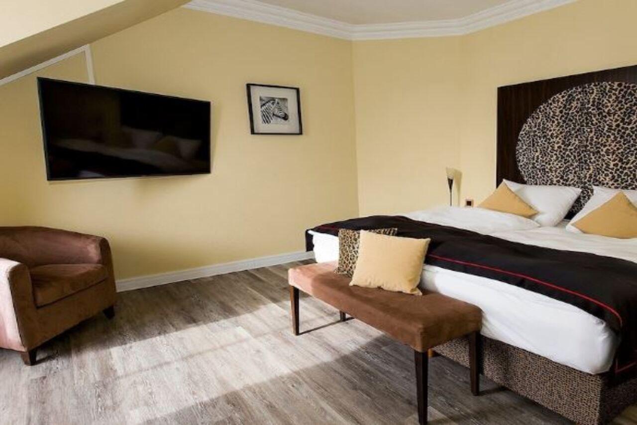 Dormero Hotel Muenchen-Kirchheim Messe Kirchheim bei Muenchen Dış mekan fotoğraf