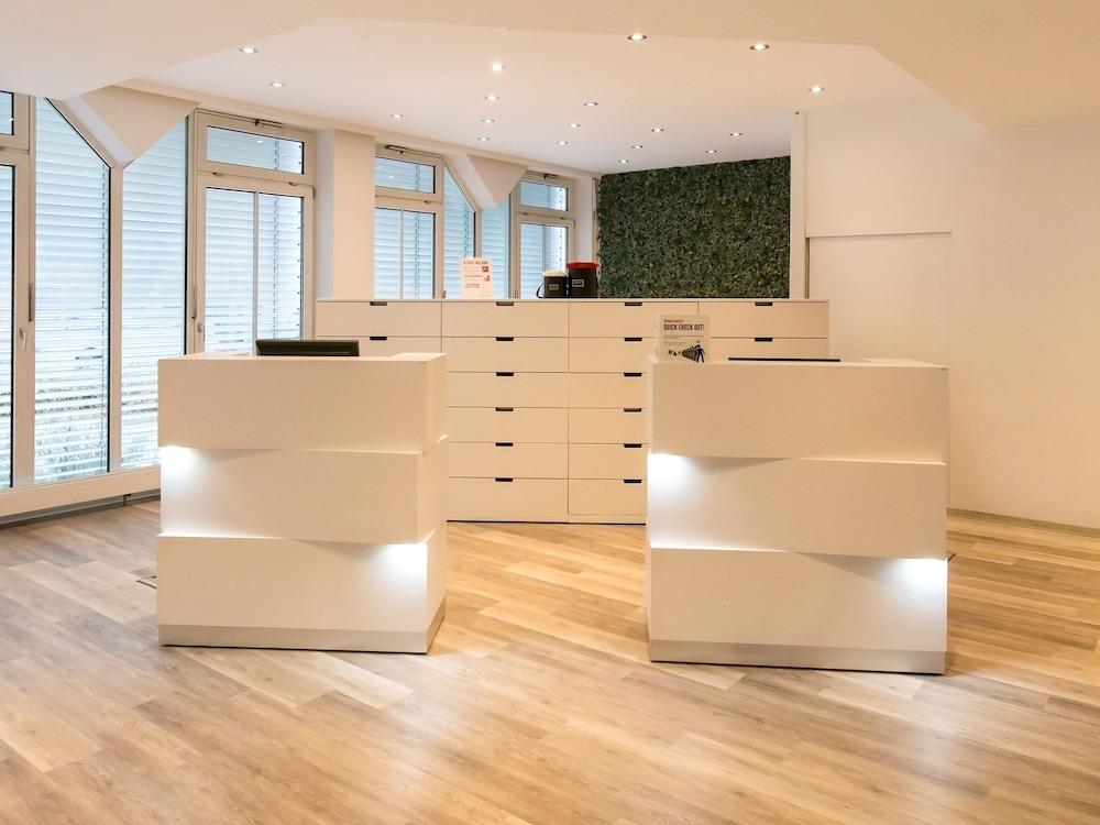 Dormero Hotel Muenchen-Kirchheim Messe Kirchheim bei Muenchen Dış mekan fotoğraf